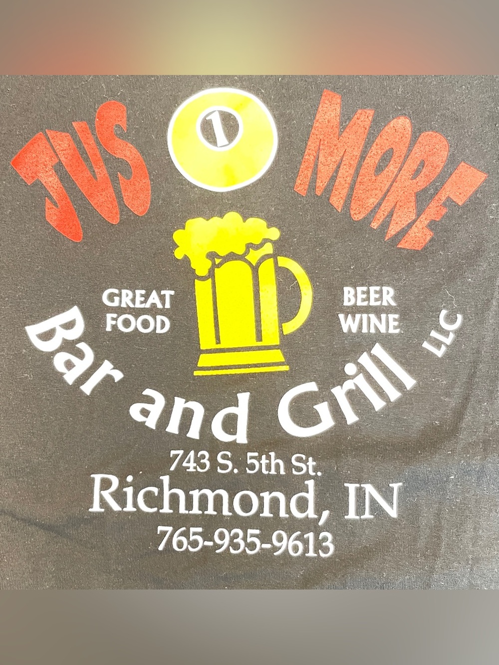 Jus 1 More Bar and Grill Richmond, Indiana Mens Black Pullover Graphic Size XL